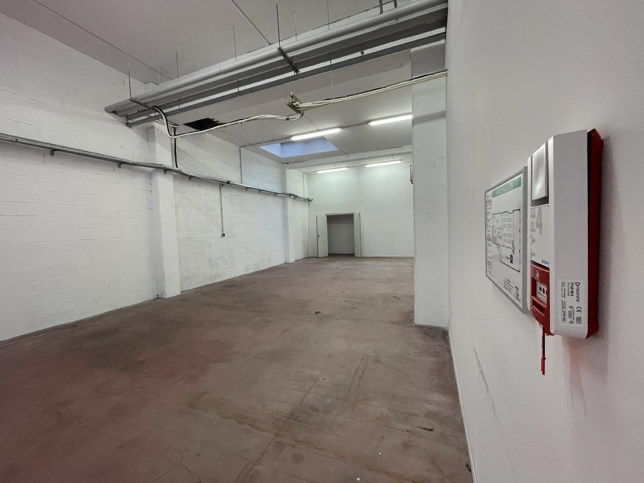 Local d'activité Marseille 1251m² Location local d'activité Marseille Bouches-du-Rhône OLACT2114586 20
